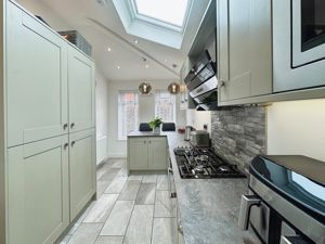 Kitchen- click for photo gallery